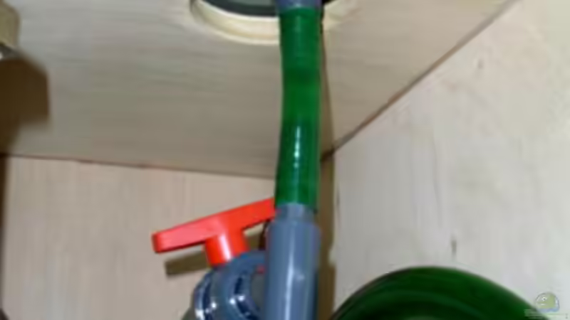 T-Stück / Auslaufhahn von Thomas Roth (5)