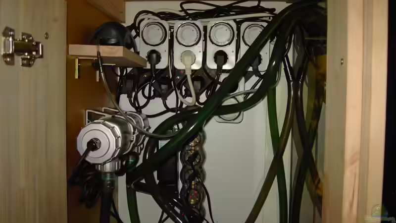 Technik im Aquarium Aufgelöst von Torsten G. (19)