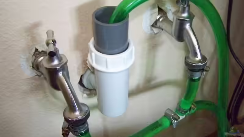 Technik im Aquarium Becken 10655 von Christian Hurm (4)