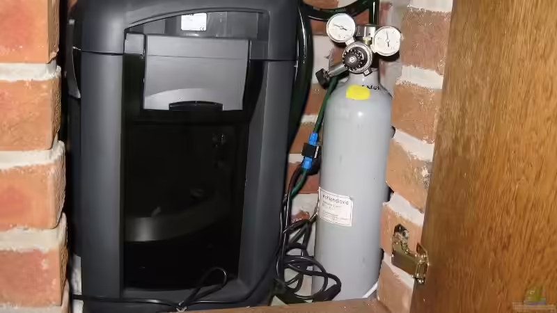 Technik im Aquarium Becken 1399 von Rita Abe (8)