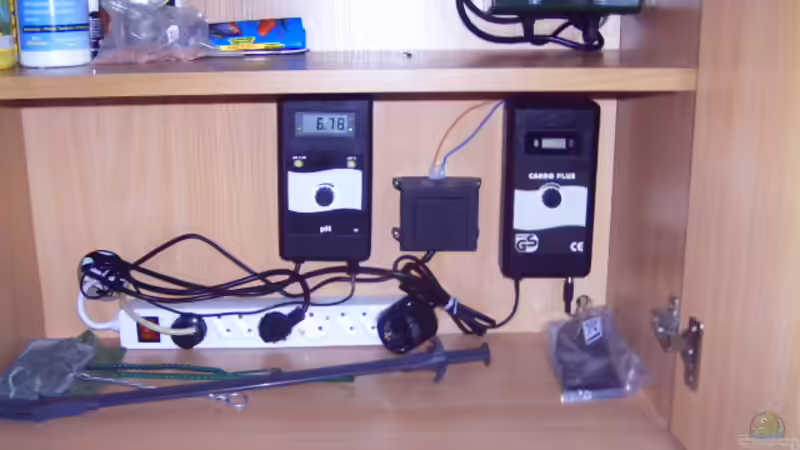 Technik im Aquarium Becken 1715 von David Nachtweih (8)