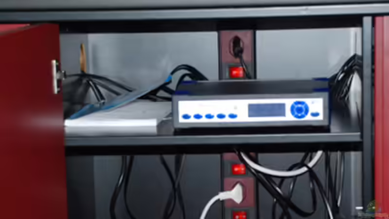 Technik im Aquarium Becken 17495 von Rob Van Der Velde (9)