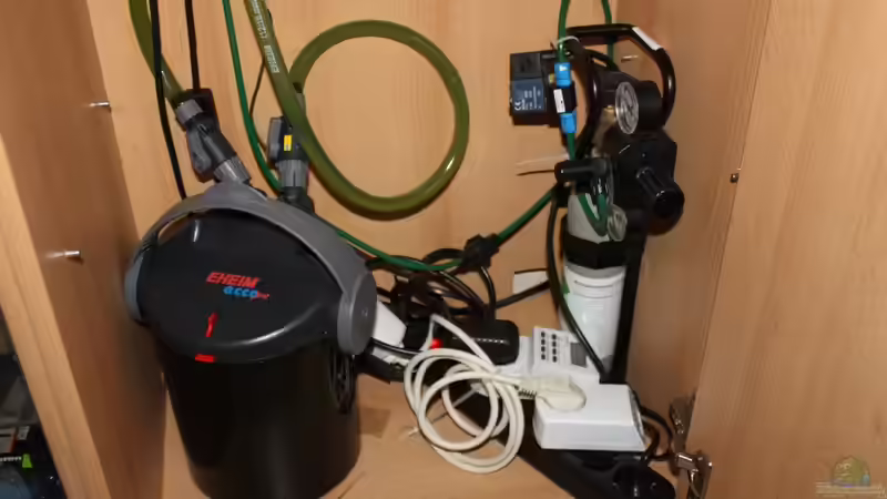 Technik im Aquarium Becken 19010 von Stefan F. (15)