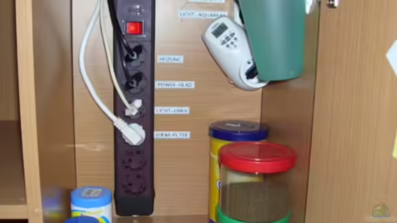 Technik im Aquarium Becken 2250 von Michael Kirchhoff (9)