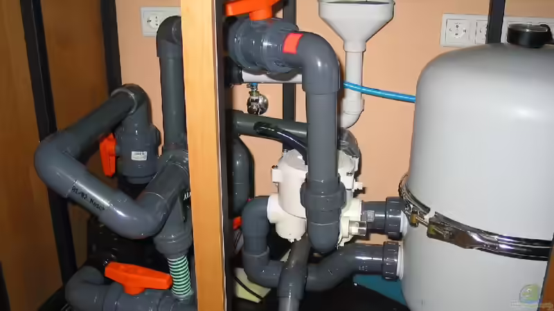 Technik im Aquarium Becken 226 von Matthias Ehrhardt (8)