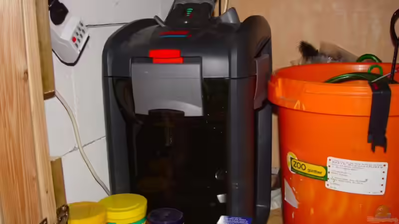 Technik im Aquarium Becken 3055 von Thomas Knecht (5)