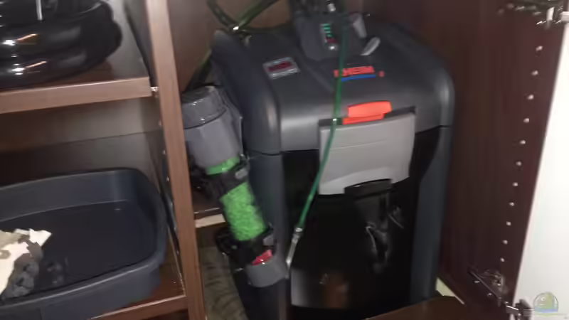 Technik im Aquarium Becken 30681 von Olle696 (20)