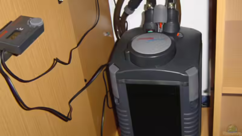 Technik im Aquarium Becken 4103 von Franziska Pfeiffer (7)