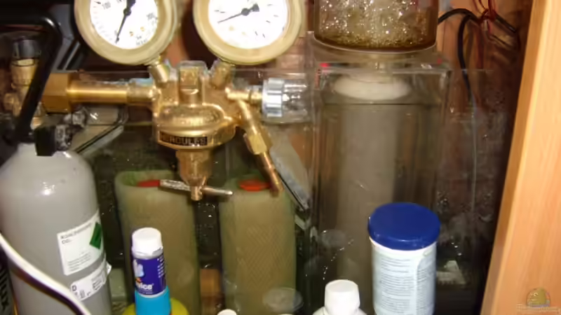 Technik im Aquarium Becken 5130 von Andre Kian (12)