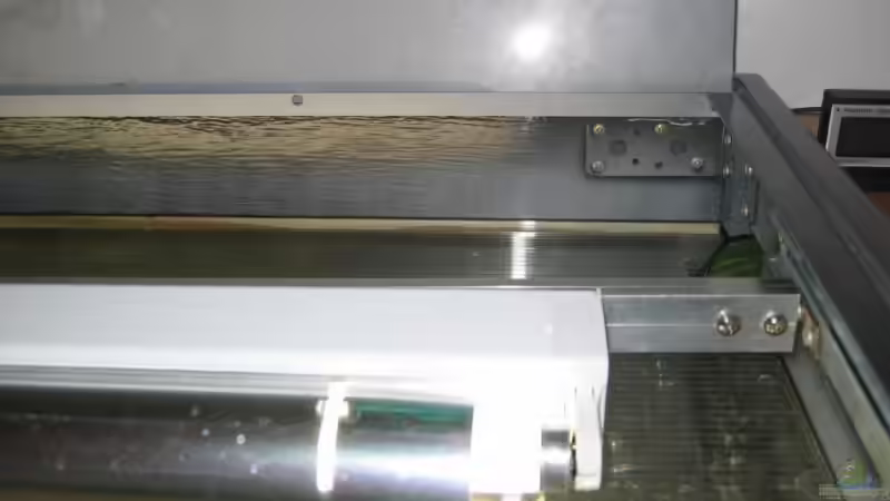 Technik im Aquarium Becken 5165 von Thomas Leeb (16)