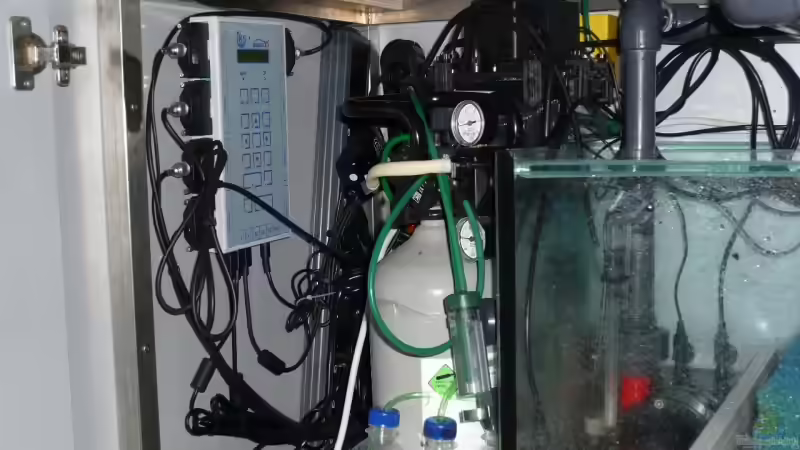 Technik im Aquarium Becken 6379 von Thomas Maik (30)