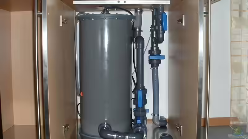 Technik im Aquarium Becken 6731 von Sascha Bolz (3)