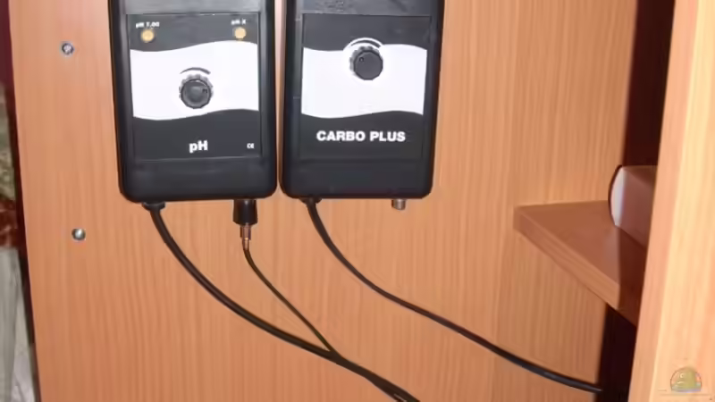 Technik im Aquarium Becken 7970 von Toni Wagner (7)