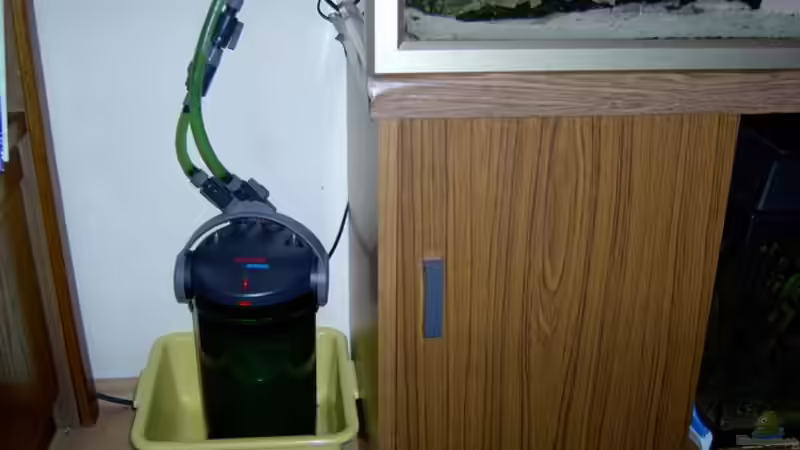 Technik im Aquarium Becken 842 von Peggy Schreyer (6)