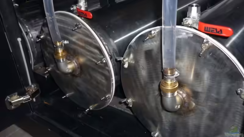 Technik im Aquarium Becken 9459 von malawi-fish (14)