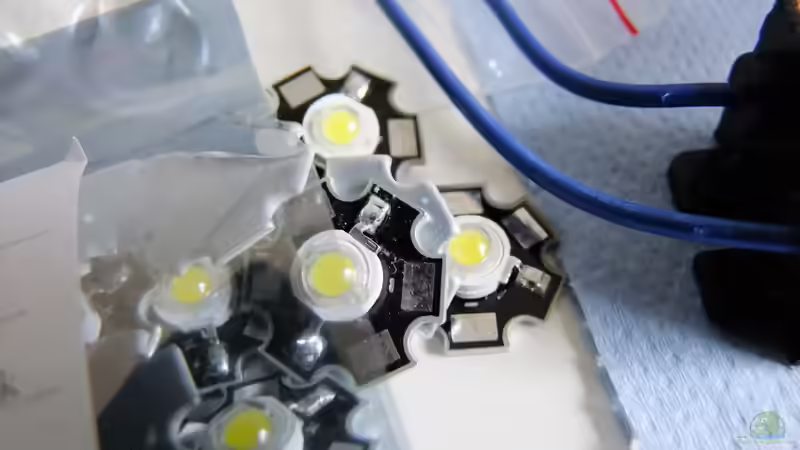 Technik im Aquarium Dunkles Amazonasdikicht von ManiacXL (38)