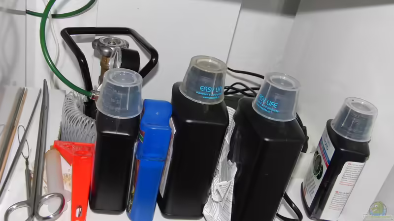 Technik im Aquarium Gesellschaftsbecken von Bestandteil (52)