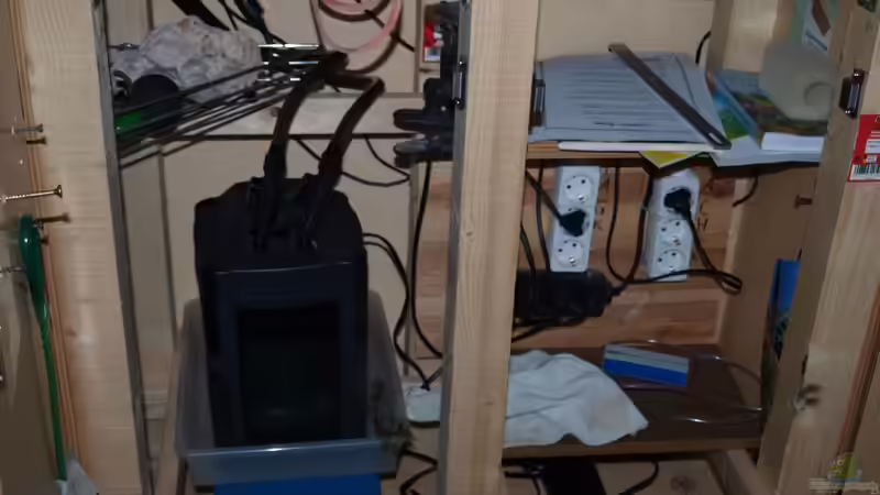 Technik im Aquarium Gesellschaftsbecken von Dead (9)