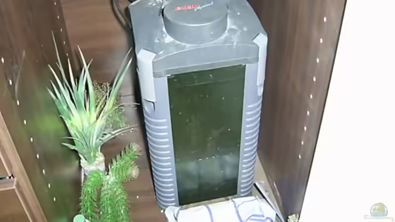 Technik im Aquarium im Wohnzimmer von ak1982 (8)