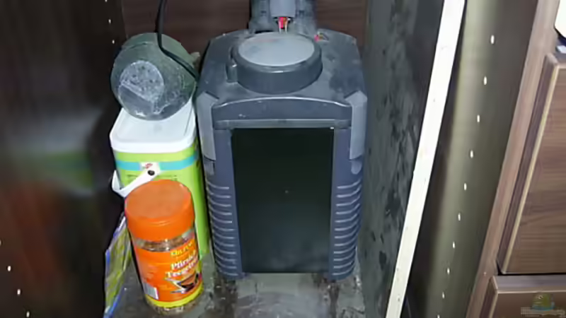Technik im Aquarium im Wohnzimmer von ak1982 (9)