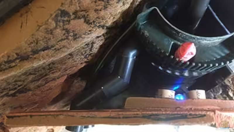 Technik im Aquarium Juwel Trigon 190 &quot;MALAVI&quot; CW von Christian Wiederanders (32)