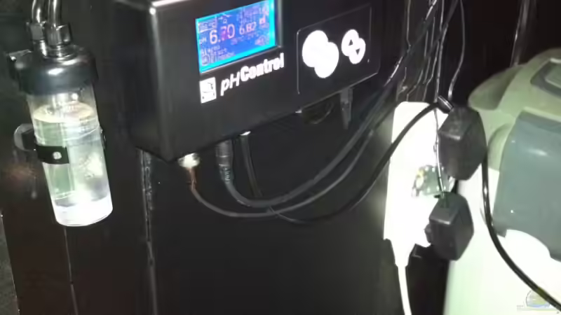 Technik im Aquarium Juwel Trigon 350 von Matze M. (11)