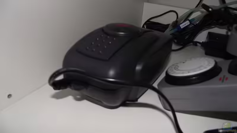 Technik im Aquarium Midi-Cube Meerwasser von Dr. Manhattan (22)