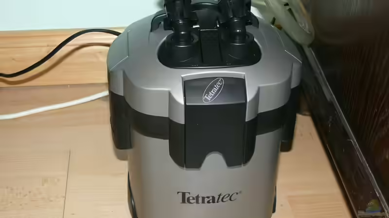 Technik im Aquarium Nano Cube 30 von Die kleine Meerjungfrau (10)