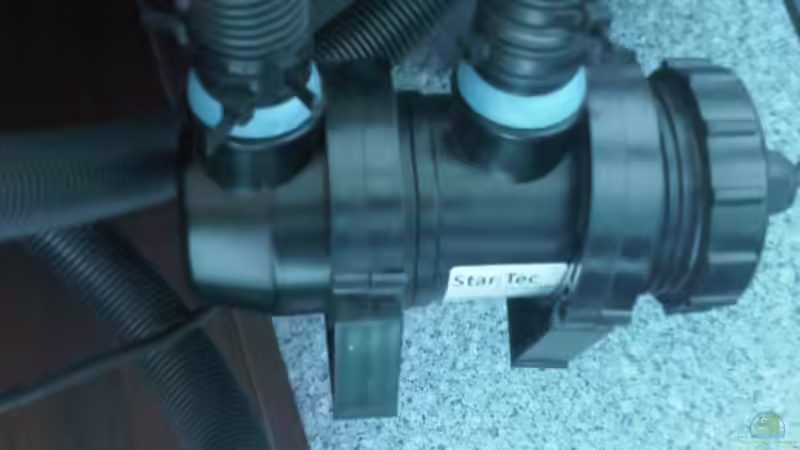 Technik im Aquarium Rochen/ Arowana Becken von Michael Jahn (7)