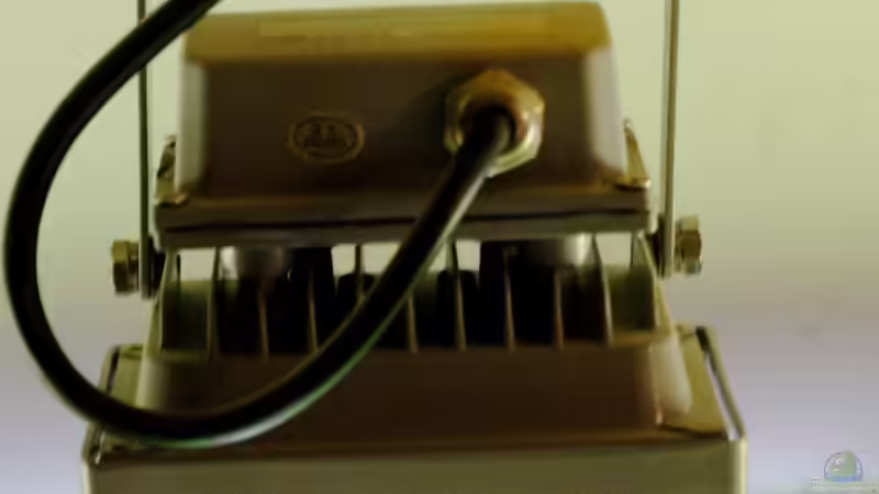 Technik im Aquarium simple von lomarraco (18)