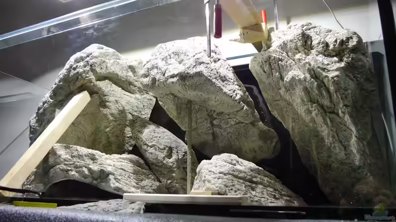 Technik im Aquarium Unterwasser-Höhle von Petr Novak (25)