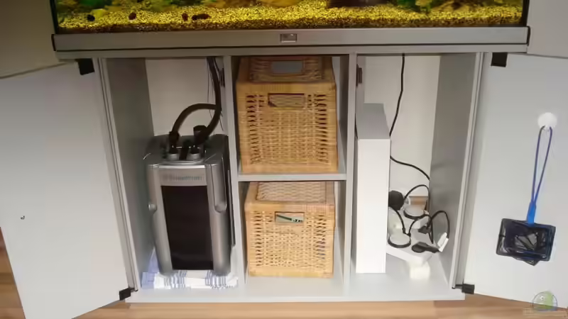 Technik im Schrank von Chris 81 (11)