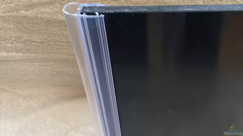 Trennschieber mit Dichtung im Detail von Branjo (7)