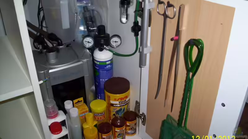 Tür mit LED Stick zur Beleuchtung  von kaktus-jones (39)