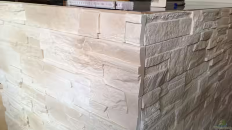 Unterbau verkleidet mit Steinoptik fliesen von Chimme (21)