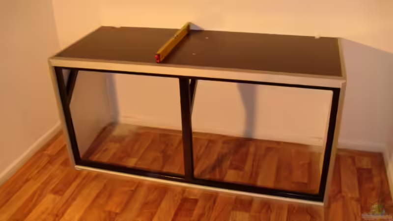 Untergestell mit 15mm Siebdruckplatte von MalawiHB (3)