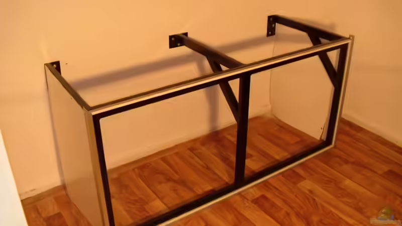 Untergestell vom Schlosser erbaut nach Halb-Lastverteilungsprinzip 50% Wand 50% Decke von MalawiHB (2)