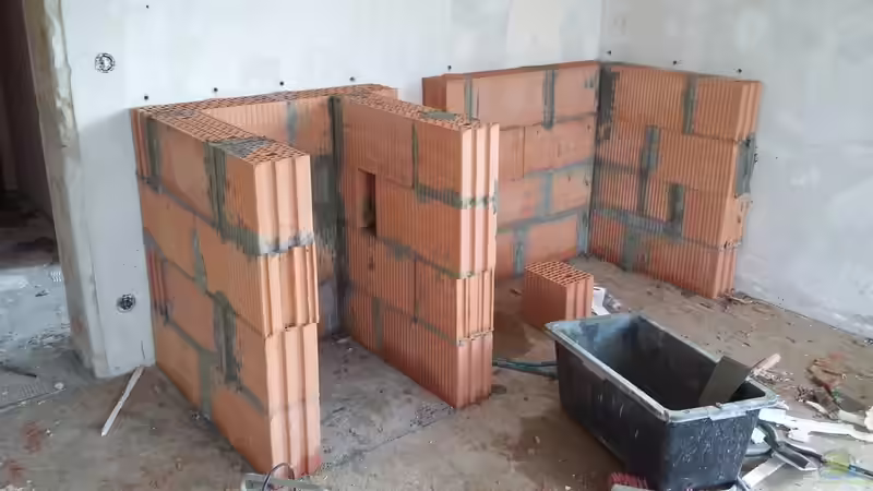 Unterschrank beim Mauern von T-Aquatics (2)