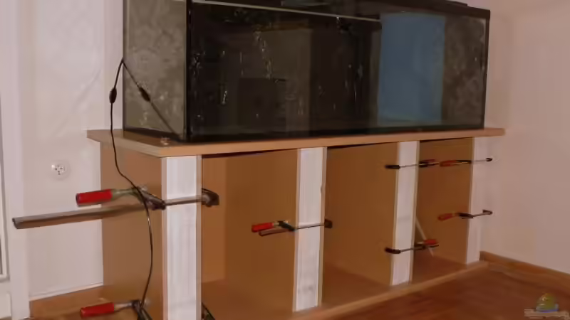 Unterschrank fast fertig gestellt von Peter Giesbrecht (3)