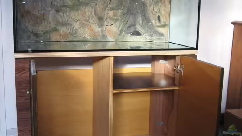 Unterschrank leer von innen von Lars (6)