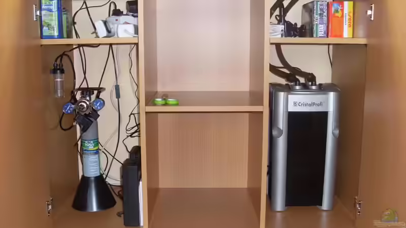 Unterschrank mit Technik von Springer (45)