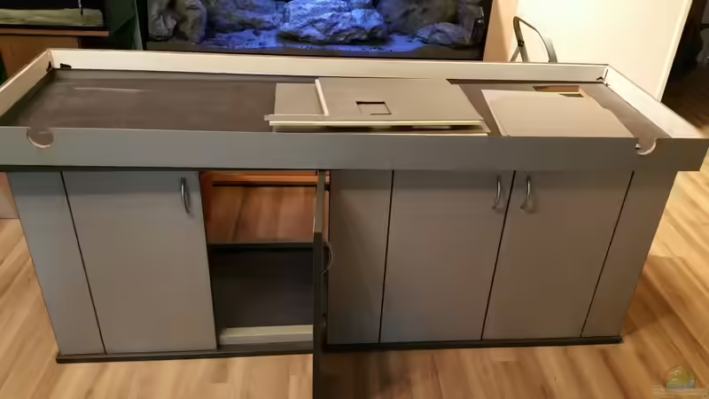 Unterschrank unbearbeitet von StevenS (2)