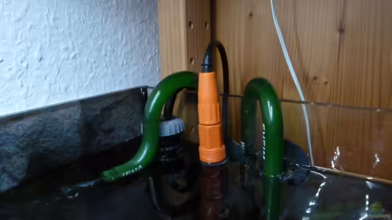 v.l.n.r.: Heizer, Ausströmrohr, pH-Messzelle, Ansaugrohr von Annika (36)