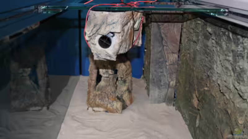 Versteck für die Strömungpumpe Tunze 6025 von Booth (9)