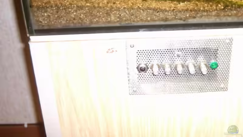 Aquarien mit Membranpumpe