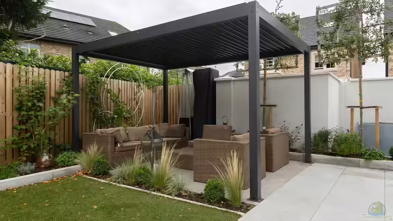 Warum Lamellendächer die Allwetter-Lösung für ganzjährige Terrassen sind