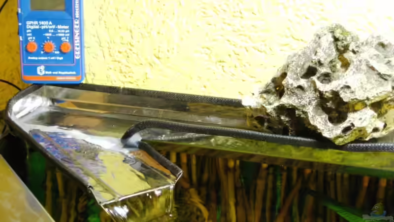 Wassereinlauf  von Me)-(@niC ©® (29)