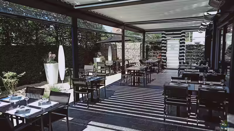 Windschutz für die Terrasse: Der umfassende Ratgeber für mehr Komfort, Privatsphäre und Langlebigkeit