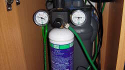 Technik im Aquarium Gesellschaftsbecken