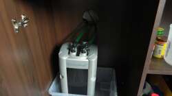 Außenfilter im Schrank